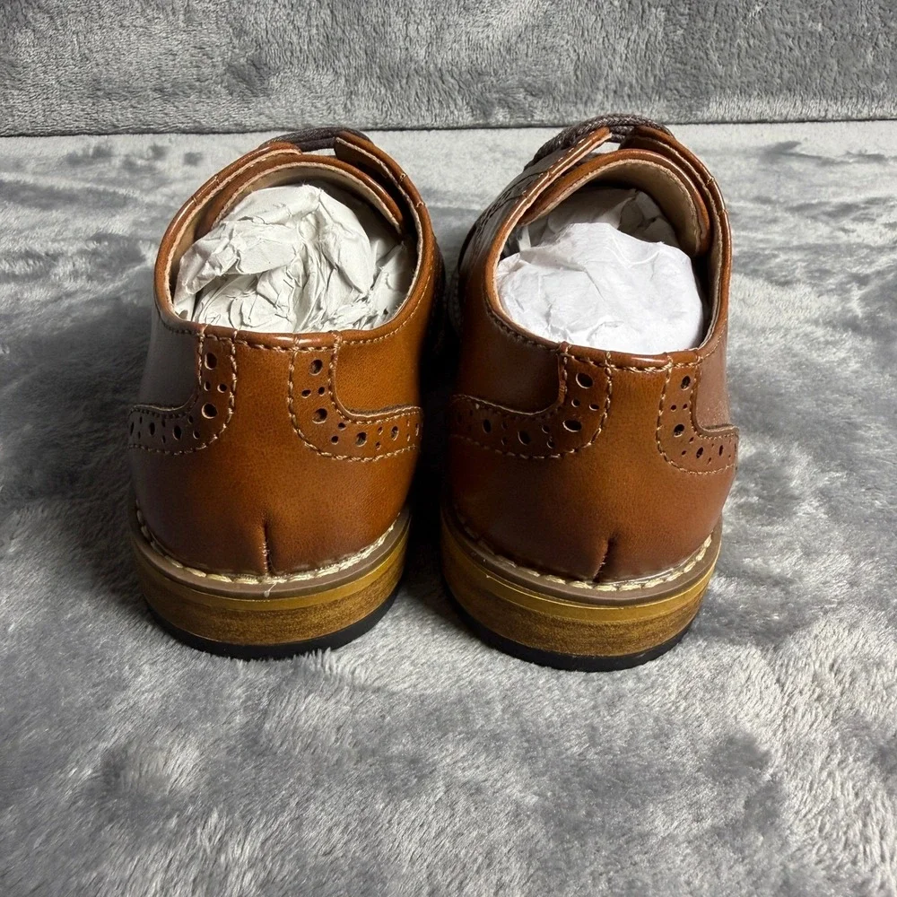 Ashford Hayes Boys Tan Brown Brogue Wingtip Cap Toe Dress Shoes Size 11 Kids NEW